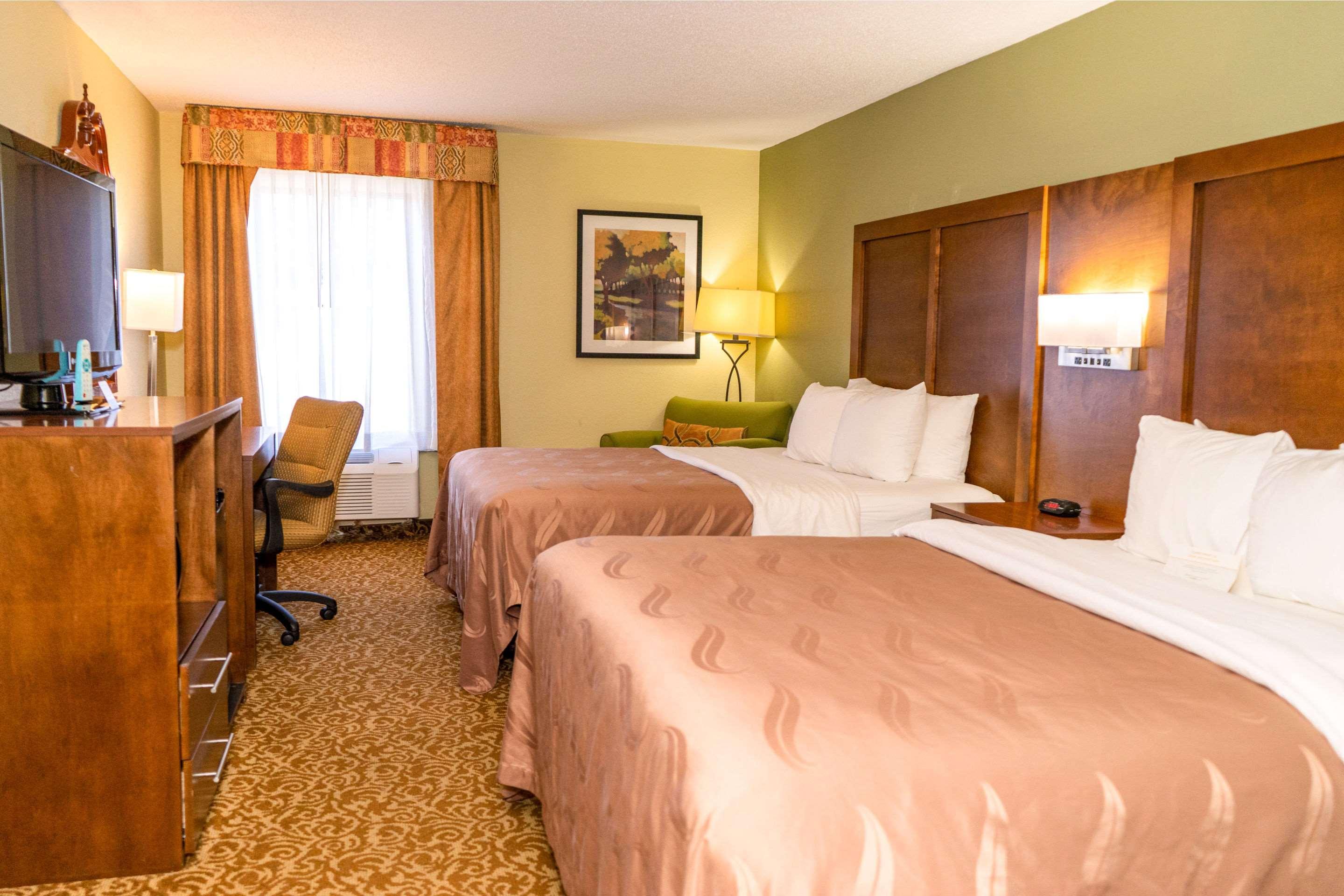 Quality Inn Whiteville North Exterior foto